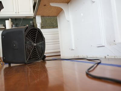 Professional burst pipe water damage services in San Antonioe